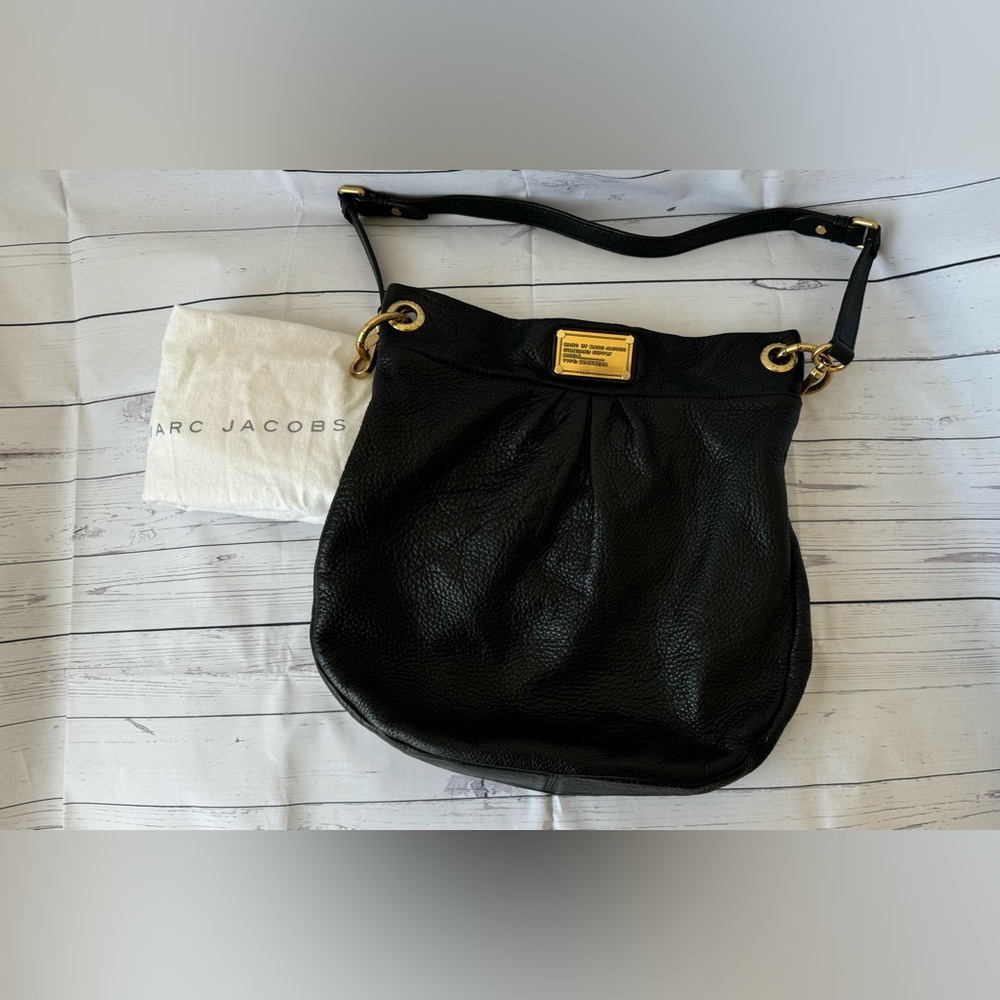 EUC - Marc by Marc Jacobs Hiller Hobo - Black